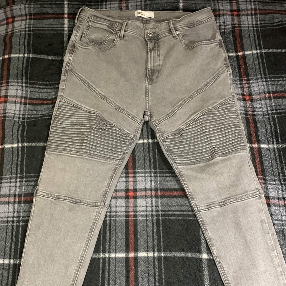 Gray Zara man jeans size 36 W 30L